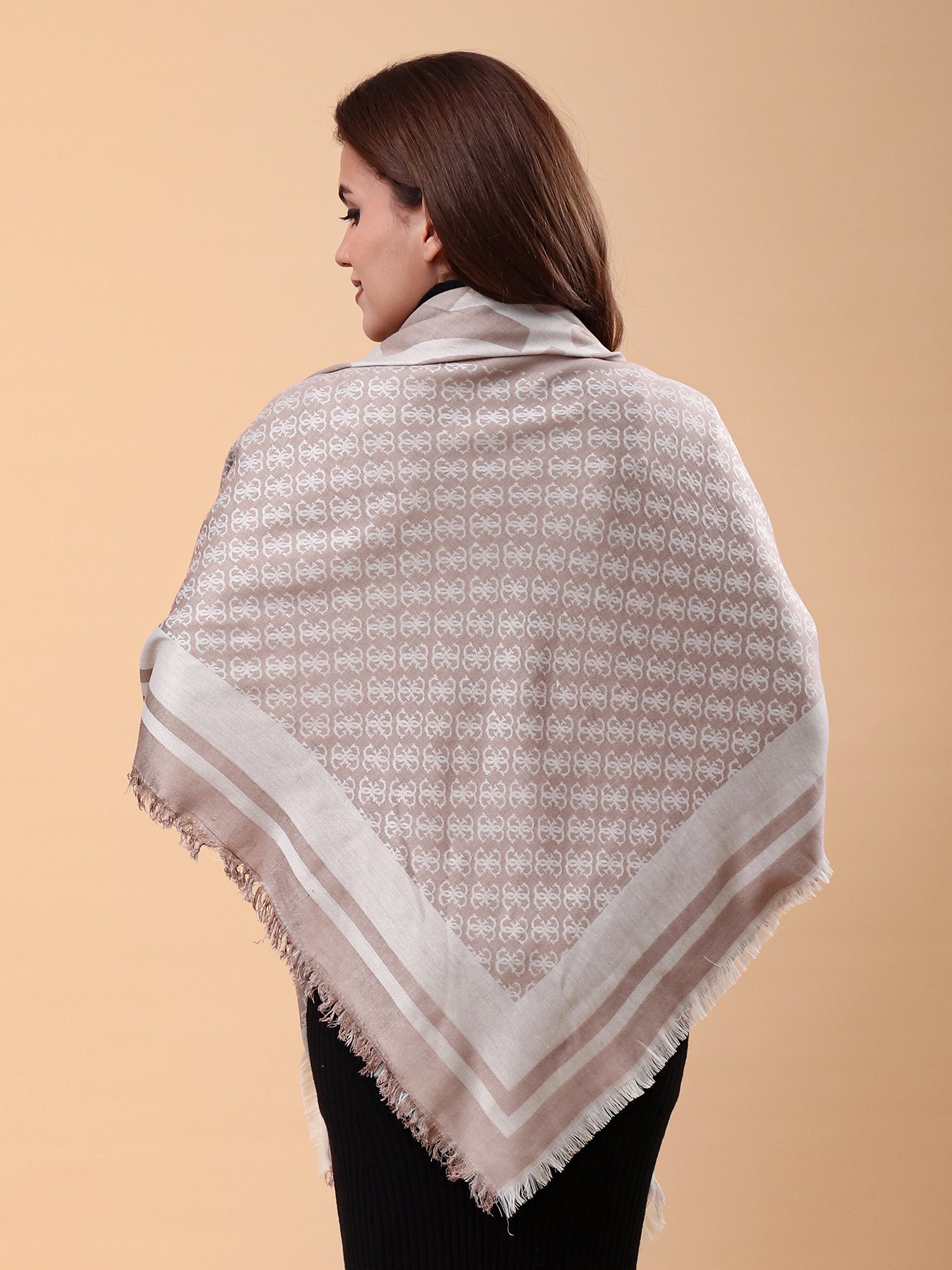 Pearl Beige Shawl