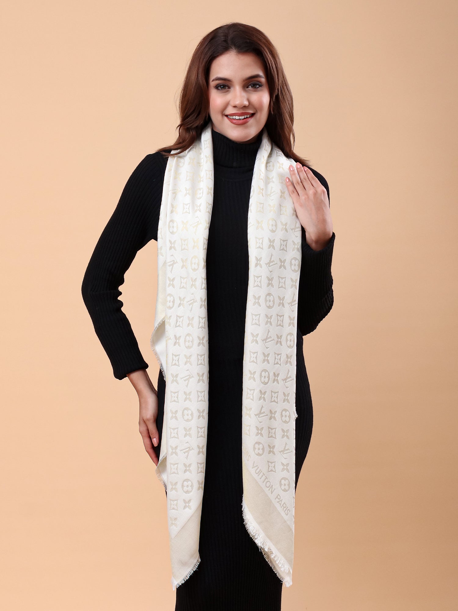 Ivory Monarque Shawl
