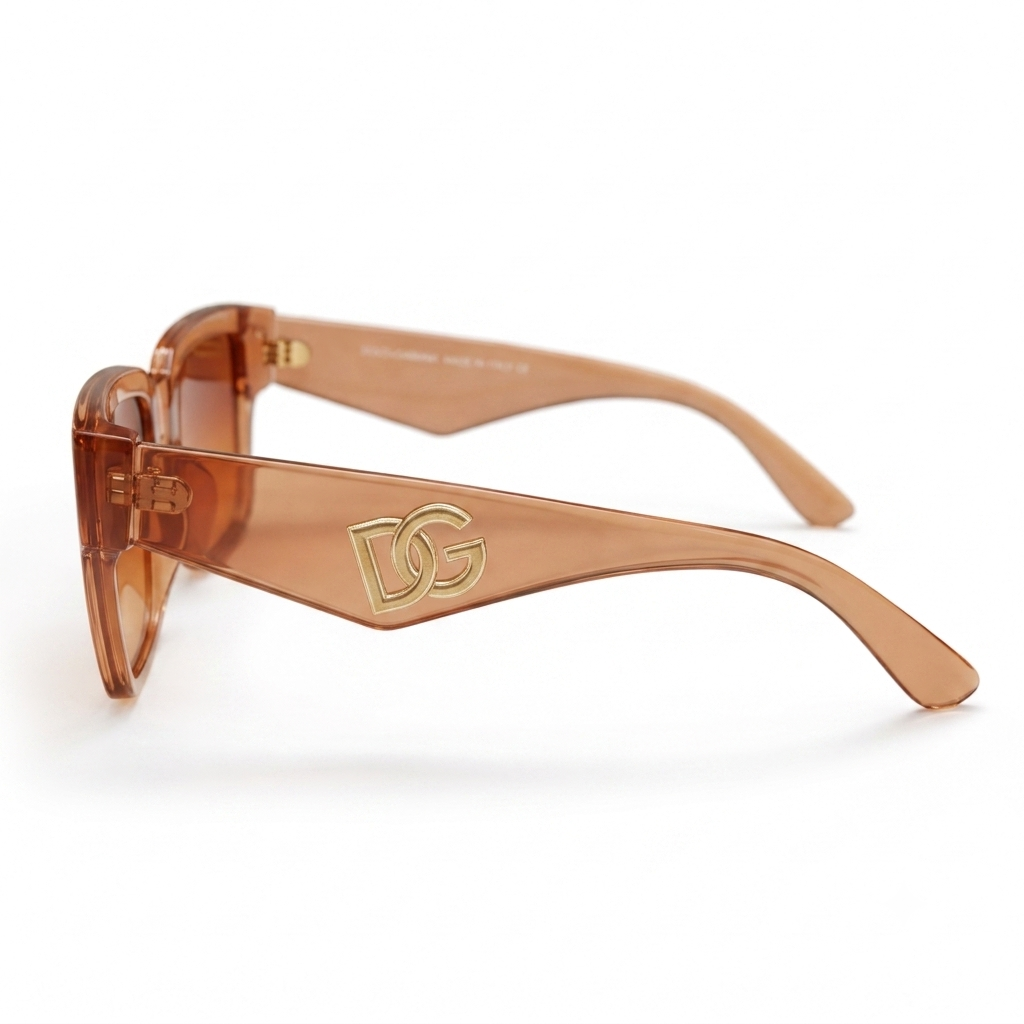 Amber Horizon – Premium Oversized Square Sunglasses with Gradient Lenses and Gold Accent Temples