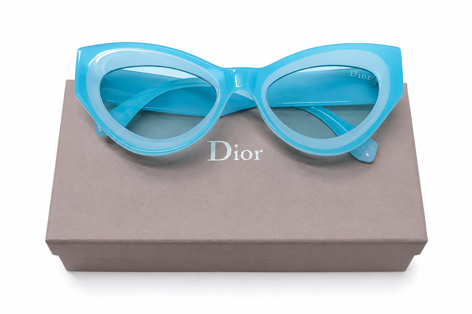 18036 Cat-Eye Glasses in Aqua Blue