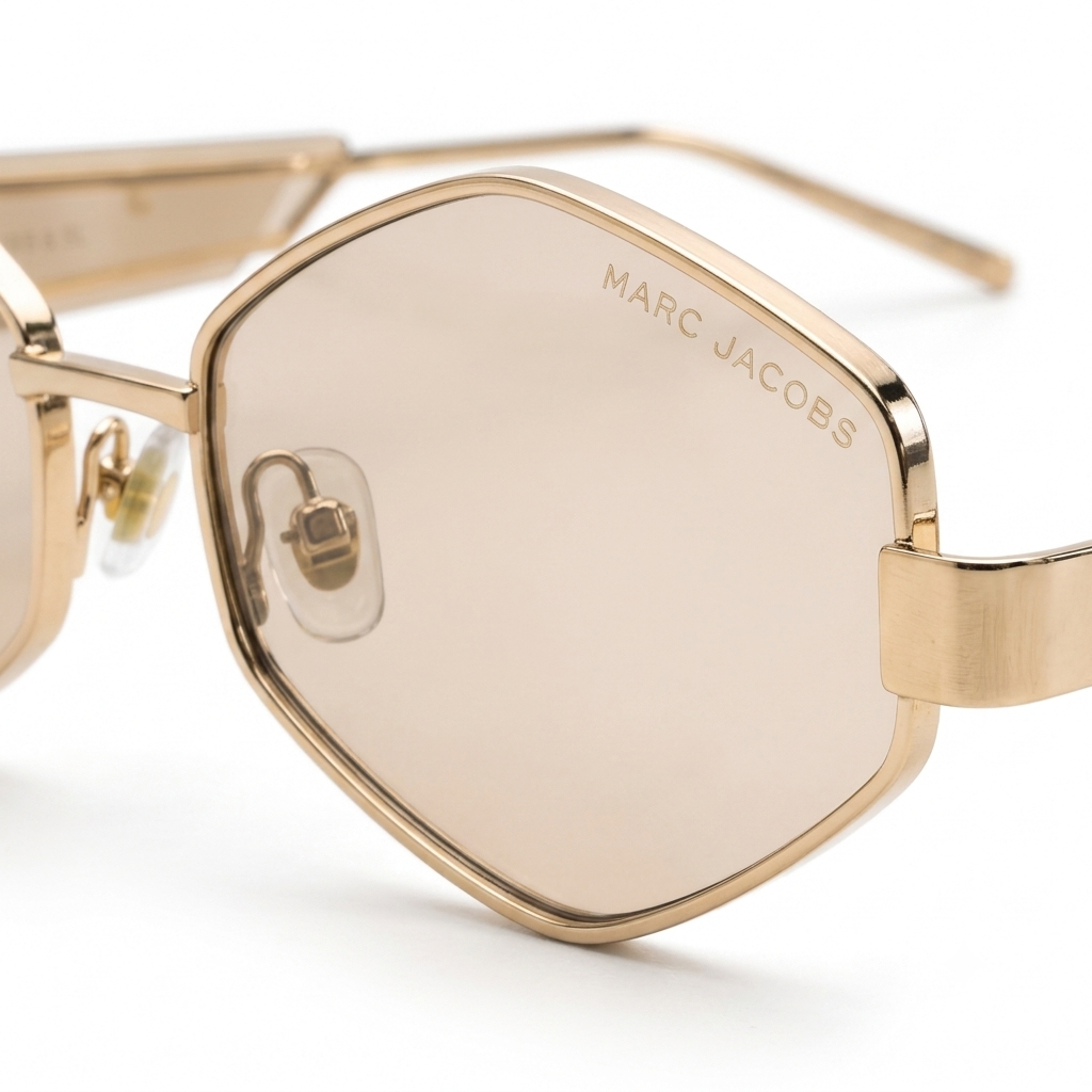 98221 Prism Gold Geometric Sunglass – Elegant Honey-Tinted Hexagon Eyewear