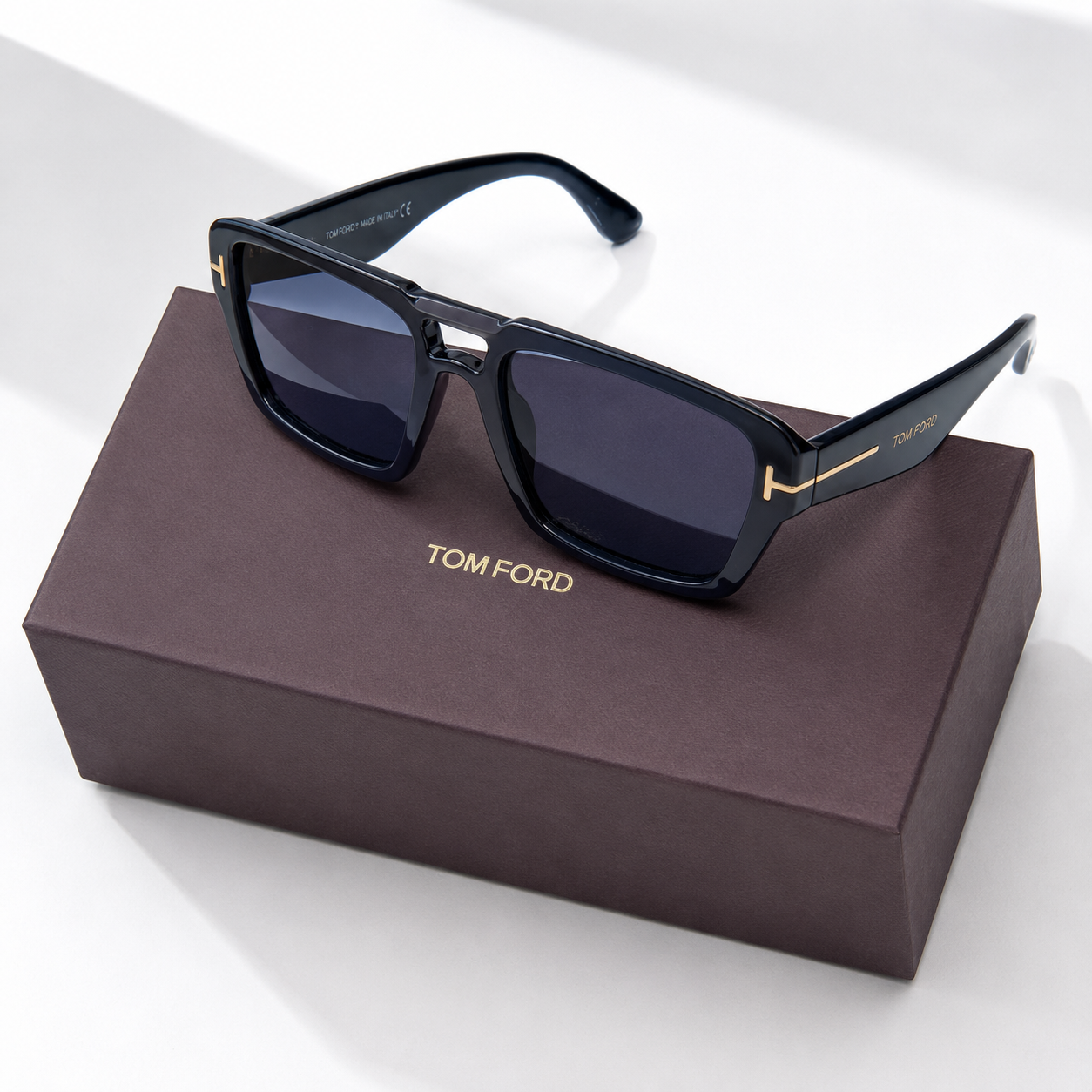 185 Glossy Black Square Sunglass