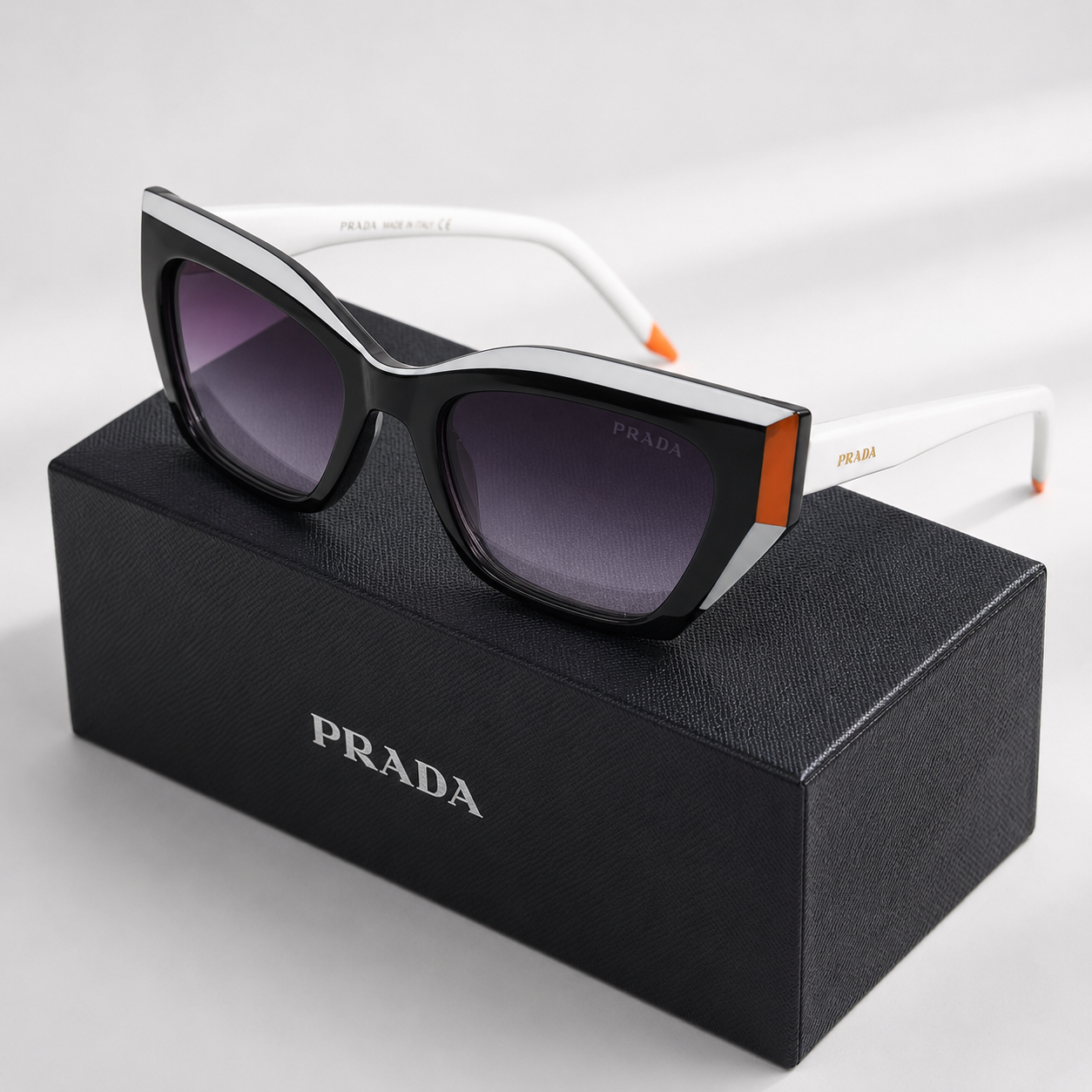 5739 Cat-Eye